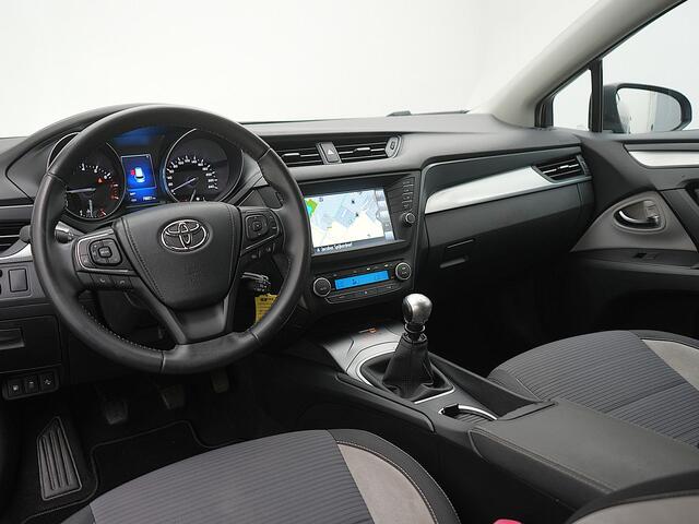 Toyota AVENSIS Touring Sports 1.8 VVT-i Lease Pro