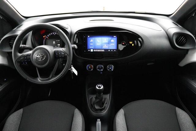 Toyota AYGO X 1.0 VVT-i MT Play