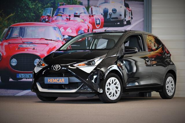 Toyota AYGO 1.0 VVT-i x-play limited