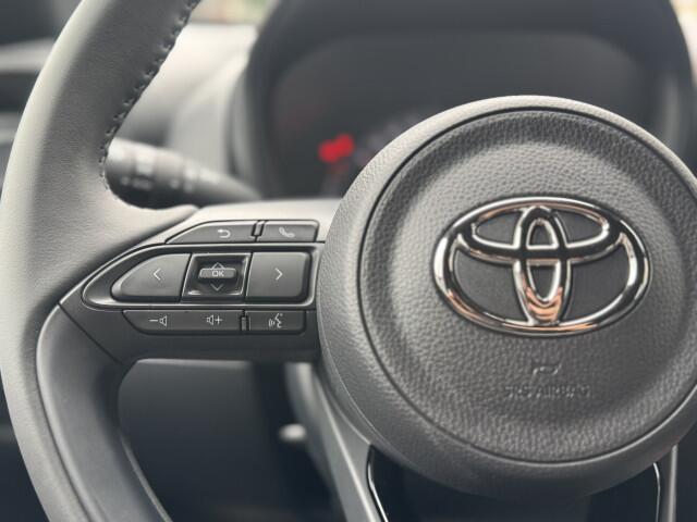 Toyota AYGO X 1.0 VVT-i MT Business Key-less, Achteruitrijcamera, Cruise, Stoelverwarming , All-in Rijklaarprijs