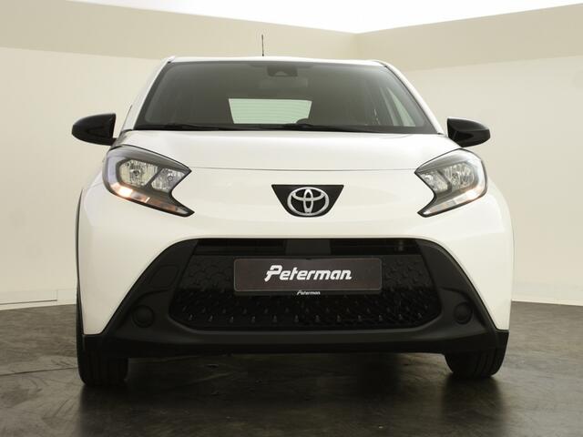 Toyota AYGO 1.0 VVT-i MT Play | DAB | Carplay | Adaptive Cruise