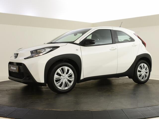 Toyota AYGO 1.0 VVT-i MT Play | DAB | Carplay | Adaptive Cruise