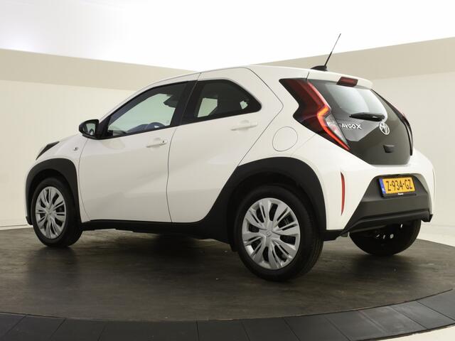 Toyota AYGO 1.0 VVT-i MT Play | DAB | Carplay | Adaptive Cruise