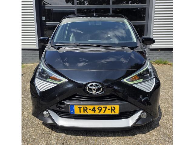 Toyota AYGO 1.0 VVT-i x-first **5DRS-AUT-AIRCO**