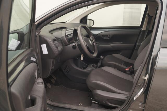 Toyota AYGO 1.0 VVT-i X-Fun -AIRCO-LED-