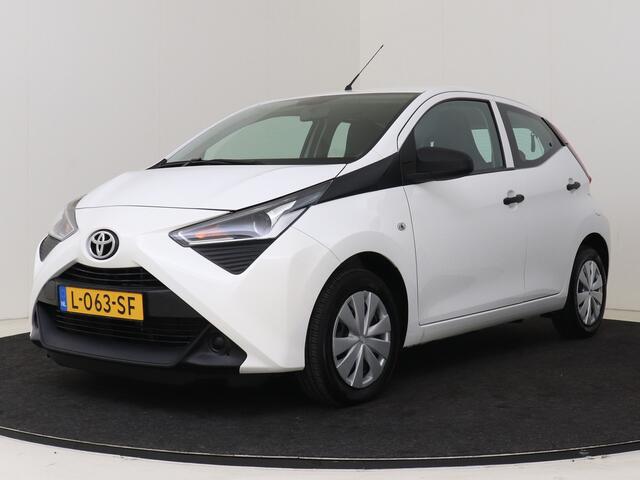 Toyota AYGO 1.0 VVT-i x-fun