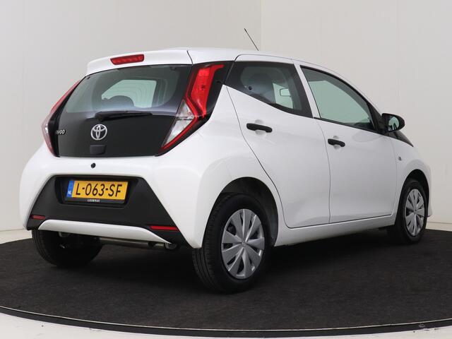 Toyota AYGO 1.0 VVT-i x-fun