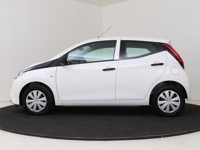 Toyota AYGO 1.0 VVT-i x-fun