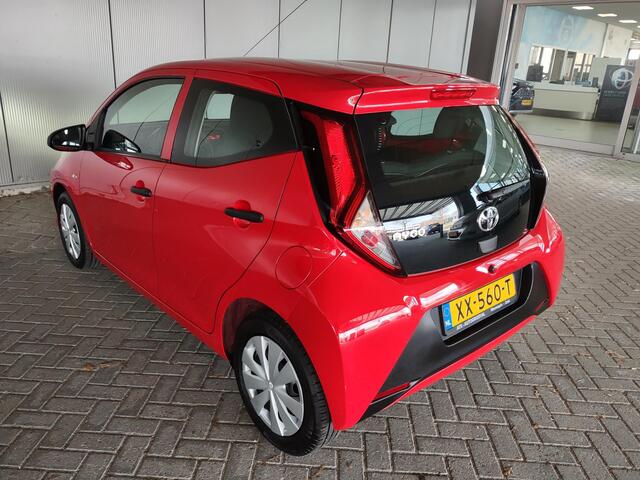 Toyota AYGO 1.0 VVT-i x-fun ,37.000 km