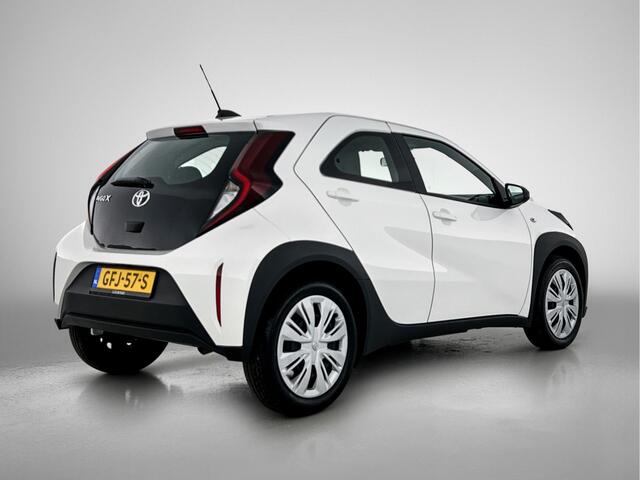Toyota AYGO X 1.0 VVT-i MT Play