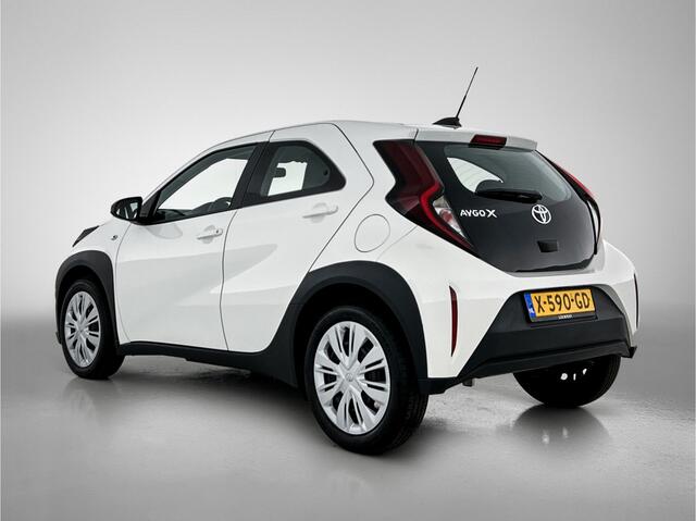 Toyota AYGO X 1.0 VVT-i S-CVT Play