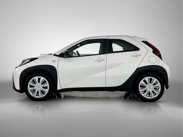 Toyota AYGO X 1.0 VVT-i MT Play