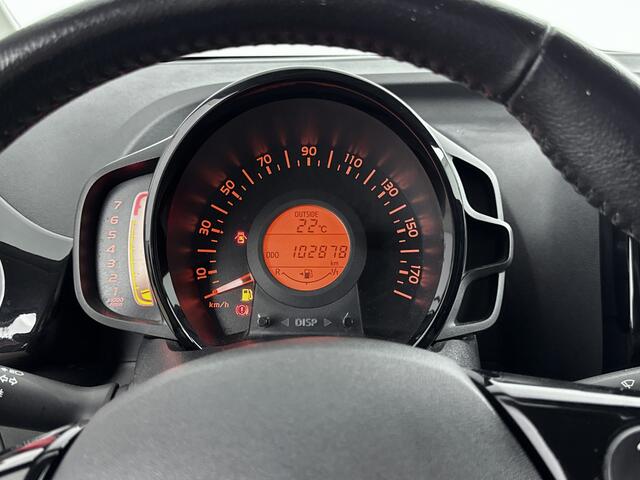 Toyota AYGO 1.0 VVT-i x-cite | Mistlampen | Lichtmetalen Velgen | Parkeercamera |