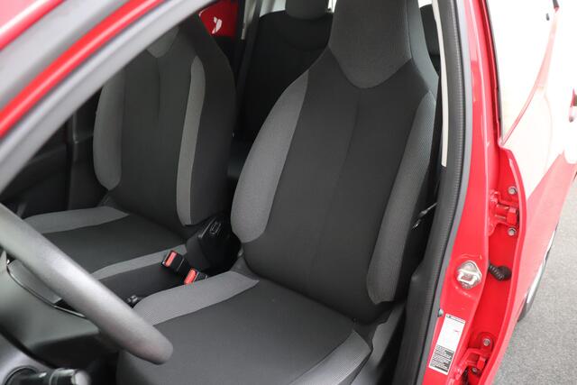 Toyota AYGO 1.0 VVT-i X-fun Bluetooth Airco LED