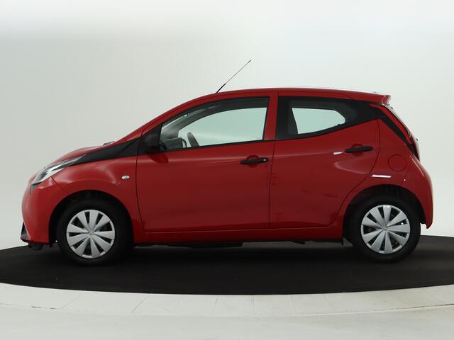 Toyota AYGO 1.0 VVT-i x-fun