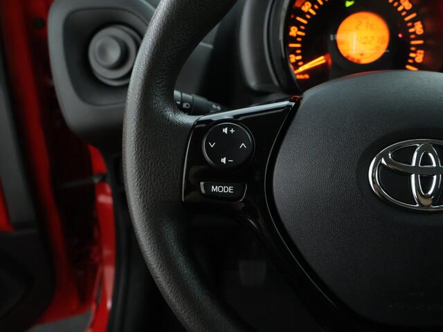 Toyota AYGO 1.0 VVT-i x-fun