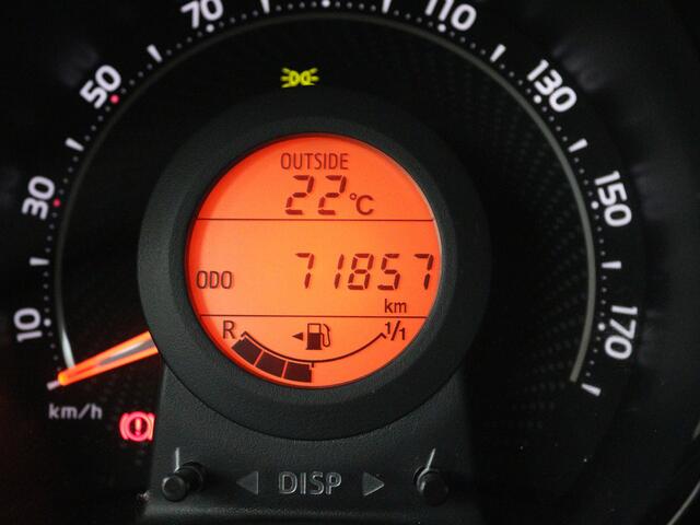 Toyota AYGO 1.0 VVT-i x-cite | Airco | Licht metaal |