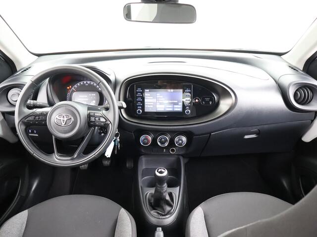 Toyota AYGO X 1.0 VVT-i MT Play | Airconditioning | Adaptive cruise control | Apple Carplay/Adroid | Camera |