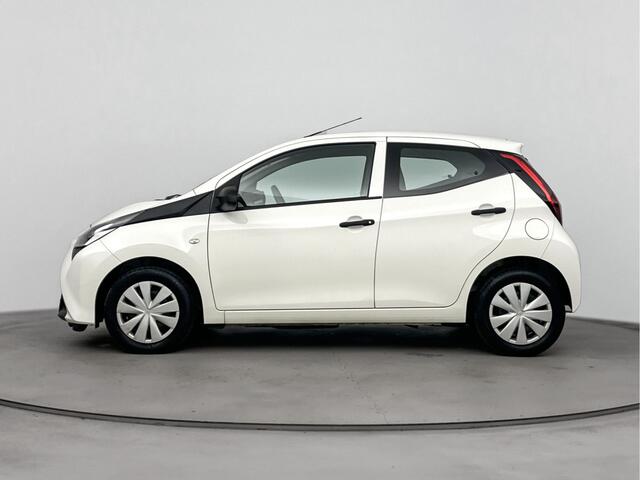 Toyota AYGO 1.0 VVT-i x-fun I Airco I 5 Deurs I Zuinig I Centrale vergrendeling met afstandsbediening I