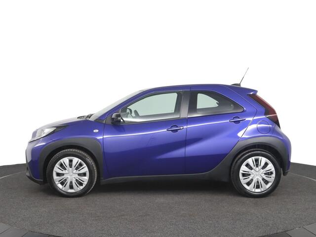Toyota AYGO X 1.0 VVT-i MT Play | Apple carplay & Android auto | Cruise control