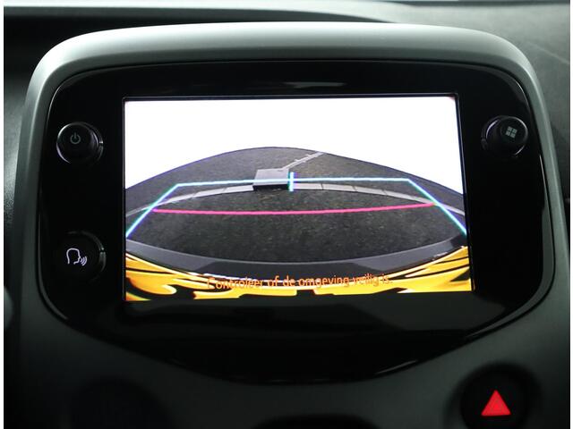 Toyota AYGO 1.0 VVT-i x-play