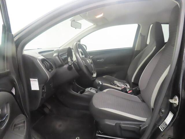 Toyota AYGO 1.0 VVT-i x-joy Airco | ECC Carplay Navi Camera achter Cruise Control 15"LM Velgen