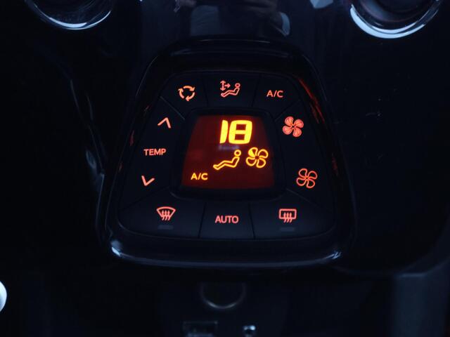 Toyota AYGO 1.0 VVT-i X-Joy | Navigatie | Climate Control | Camera | Lichtmetalen velgen |