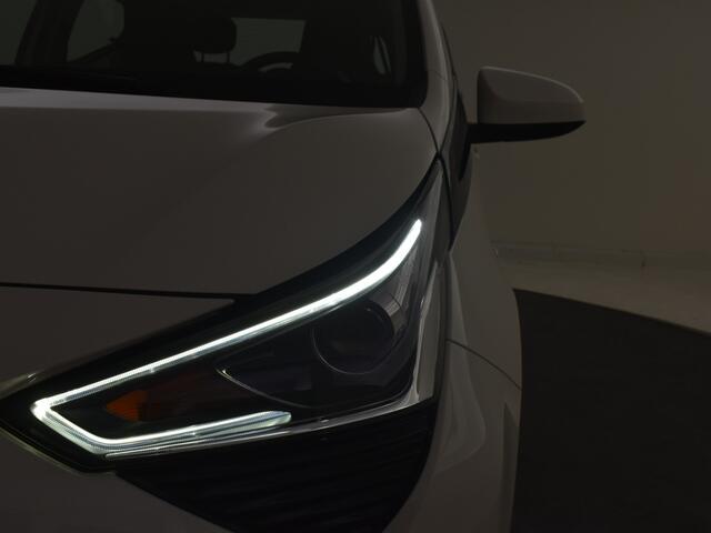 Toyota AYGO 1.0 VVT-i x-play | Carplay | Camera | Led