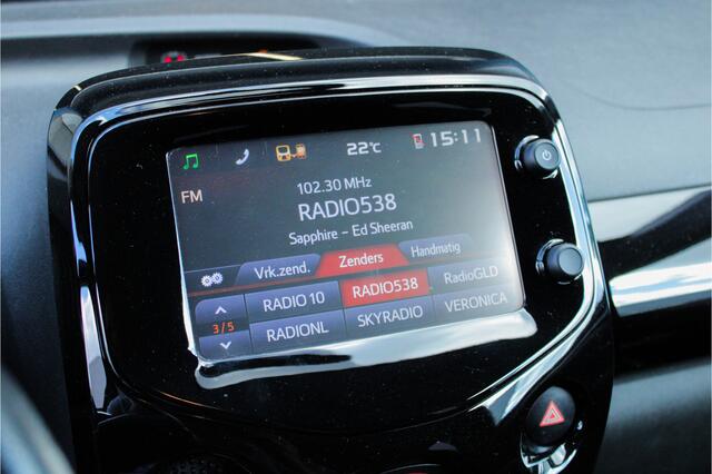 Toyota AYGO 1.0 VVT-i x-cite |half leder|airco|lichtmetaal|camera|