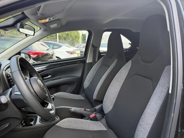 Toyota AYGO X 1.0 VVT-i Play CARPLAY NAVI GARANTIE TOT 10-2033! . ADAPTIEVE CRUISE CONTROL . ACHTERUITRIJCAMERA .