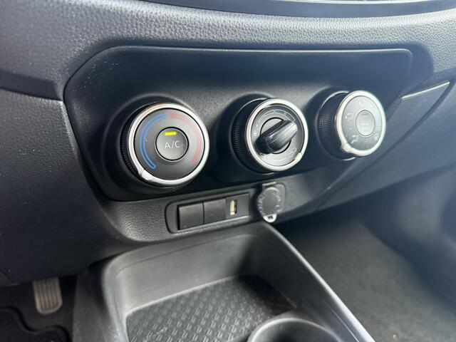 Toyota AYGO X 1.0 VVT-i Play CARPLAY NAVI GARANTIE TOT 10-2033! . ADAPTIEVE CRUISE CONTROL . ACHTERUITRIJCAMERA .