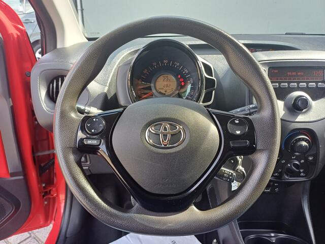 Toyota AYGO 1.0 VVT-i x-fun | CRUISECONTROL | AIRCO | BLUETOOTH | Wij bieden ook financiering mogelijkheden aan.