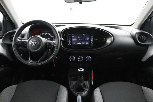 Toyota AYGO X 1.0 VVT-i MT Play | Adaptieve Cruise Control | Parkeercamera | Toyota Safety Sense | Airco |