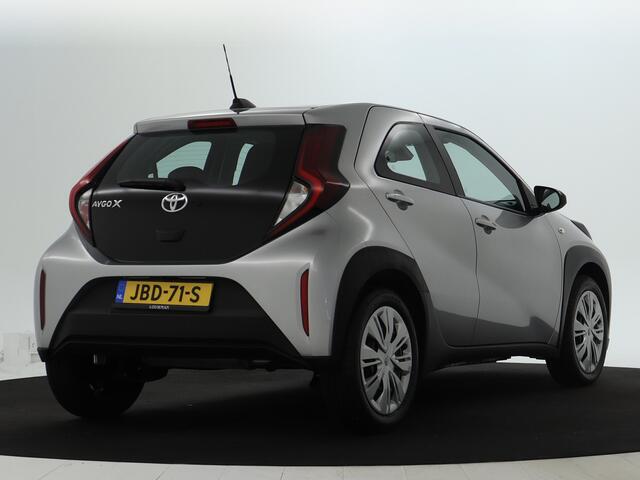 Toyota AYGO X 1.0 VVT-i S-CVT Play
