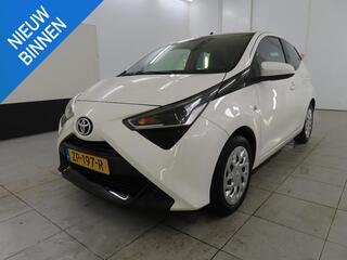 toyota-aygo-1.0-vvt-i-x-play-limite