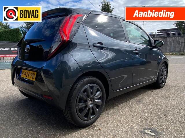 Toyota AYGO 1.0 VVT-I X-PLAY Camera Apple Car Airco Cruise erg mooi!!
