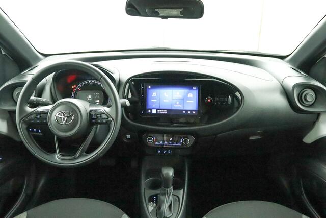 Toyota AYGO X 1.0 VVT-i S-CVT first Limited | Stoelverwarming | Keyless | Lichtmetalen Velgen | Automaat | Adaptieve Cruise Control | Camera | 10 jaar garantie! |