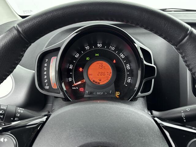 Toyota AYGO 1.0 VVT-i x-cite | NL-Auto | Parkeercamera | Climate Control | Apple Carplay -/ Android Auto |