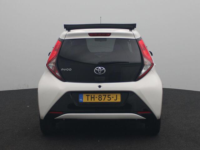 Toyota AYGO 1.0 VVT-i x-first