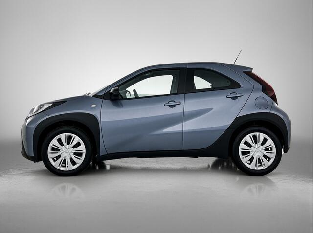 Toyota AYGO X 1.0 VVT-i MT Play