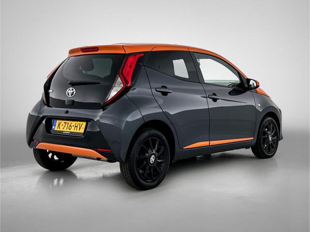 Toyota AYGO 1.0 VVT-i x-JBL | Automaat | Apple Carplay / Android Auto | Climate Control | Camera | LM Velgen |