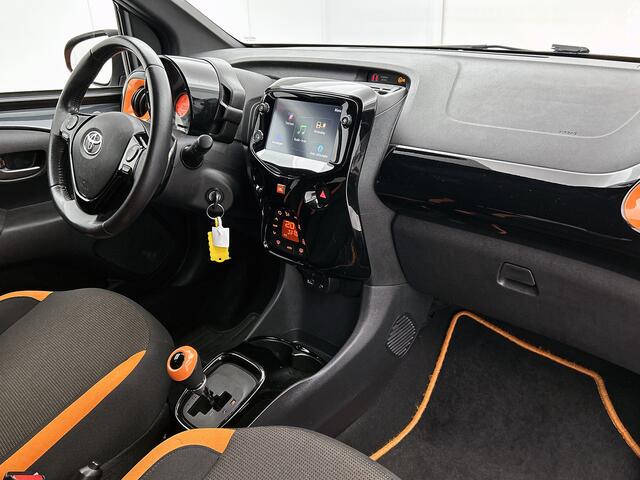 Toyota AYGO 1.0 VVT-i x-JBL | Automaat | Apple Carplay / Android Auto | Climate Control | Camera | LM Velgen |