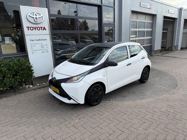 Toyota AYGO 1.0 VVT-i x-fun