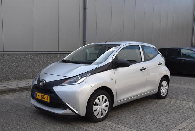 Toyota AYGO 1.0 VVT-i x-fun | Dealer onderhouden | 1e eigenaar | Cruise control |
