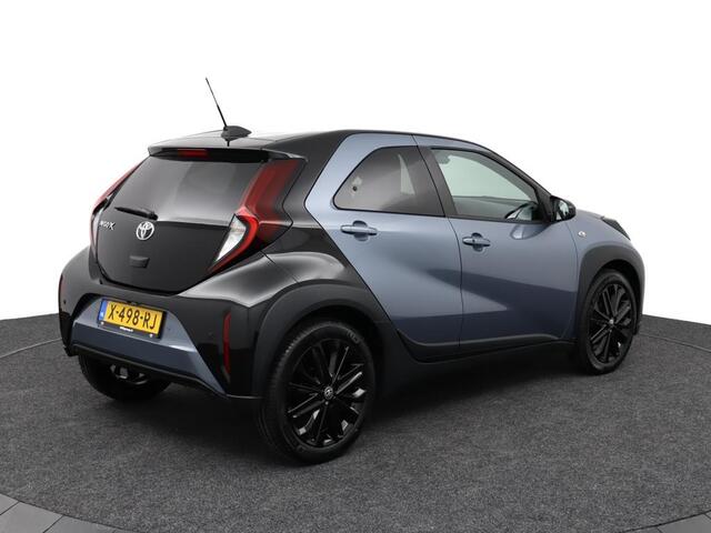 Toyota AYGO X 1.0 VVT-i MT Premium | Parkeersensoren | Stoelverwarming | Navigatie | JBL Audio | 18"LMV |