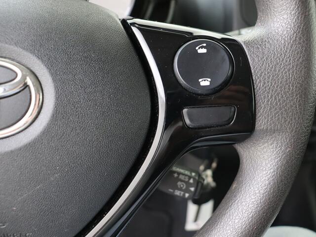 Toyota AYGO 1.0 VVT-i x-fun I Airco I 5 Deurs I Zuinig I LOUWMAN Onderhouden I USB I Centrale vergrendeling met afstandsbediening I Elektrische ramen voor I