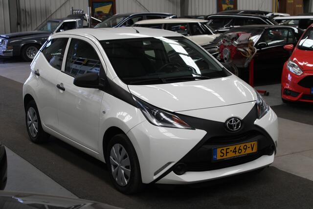 Toyota AYGO 1.0 VVT-i x-fun Airco. Cruise Control, Stuurbekrachtiging