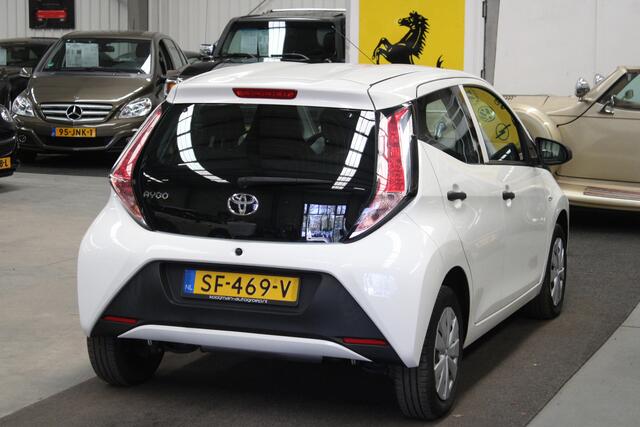 Toyota AYGO 1.0 VVT-i x-fun Airco. Cruise Control, Stuurbekrachtiging
