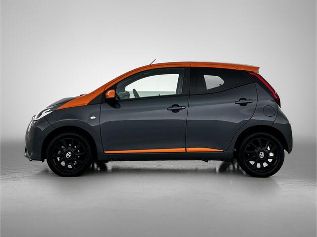 Toyota AYGO 1.0 VVT-i TeamNL | Achteruitrij camera | Climate control | Cruise control |