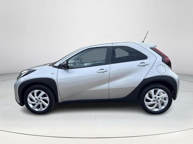 Toyota AYGO X 1.0 VVT-i MT first **APPLE CARPLAY/ ADAPTIEVE CRUISE CONTROL/ LM VELGEN/ 36 MAANDEN GARANTIE**